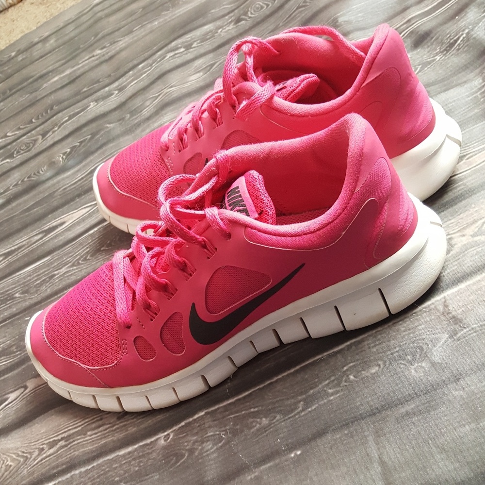 NIKE FREE 5.0